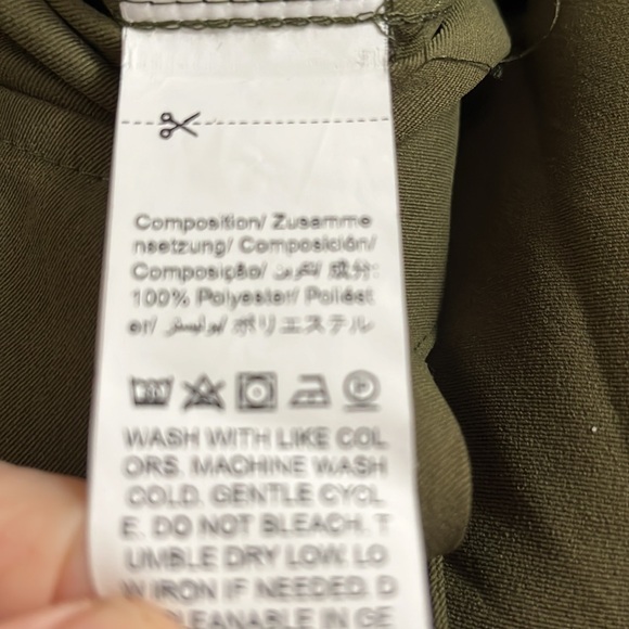 Ladies Salanta Overalls, Size Large, Olive green, they are so cute - Picture 4 of 4